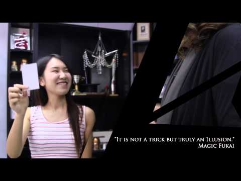 Illusory Reflex by Albert Tam