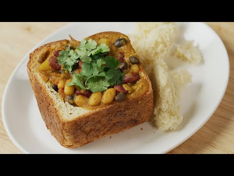 Three-Bean Bunny Chow