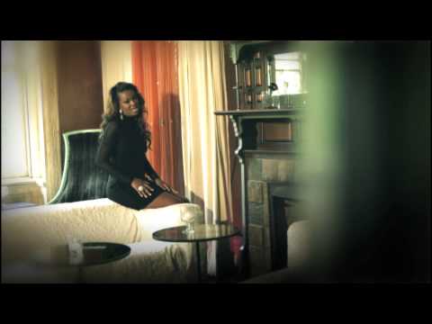 Annika - Stutter (Official Video)