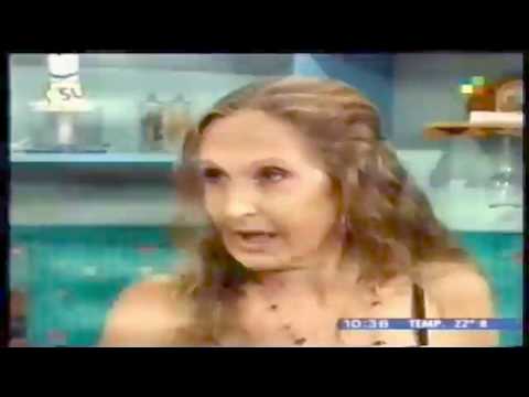 Zully Goldfarb cocinando y cantando en America TV 2006