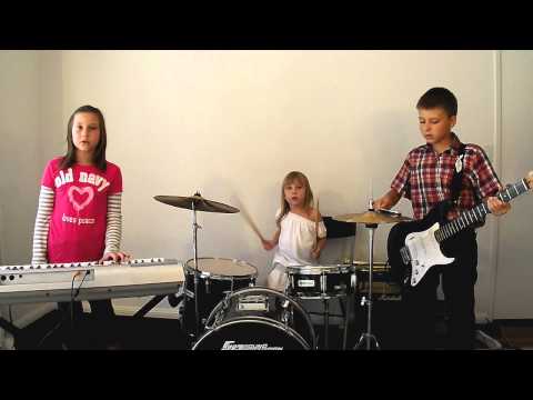 Children Medieval Band - From Me To You (by Beatles)