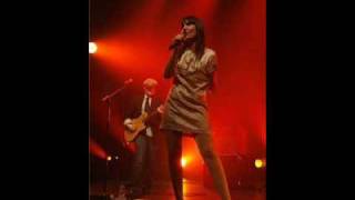 Is Amaral stealing P.J.Harvey&#39;s song?