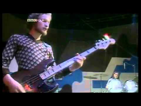 Upp & Jeff Beck "Down in the dirt" Bass solo