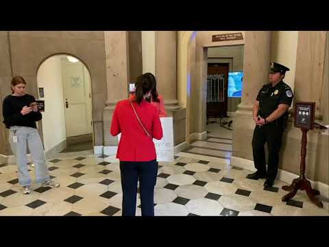 Video | PROTEST: Arizona rep protests for Epstein files release at Speaker Johnson office