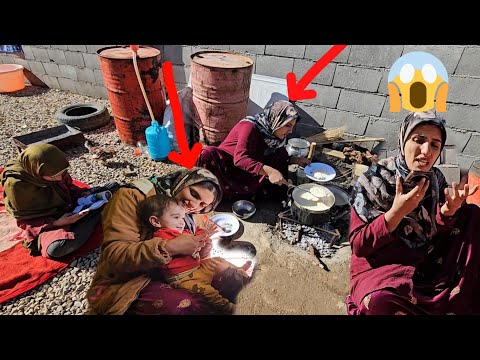 Walking on the moon, alone and returning to her parents' house; Shokoofeh's bitter story