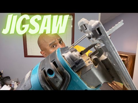 HOW TO USE A JIGSAW FOR BEGINNERS
