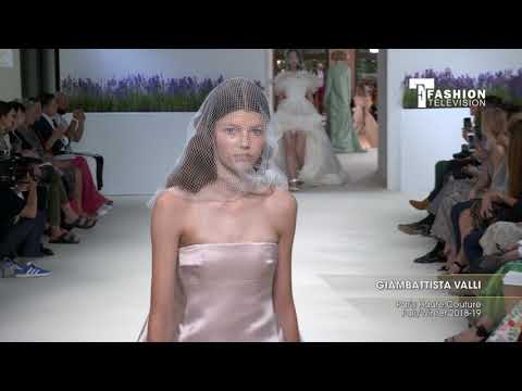 GIAMBATTISTA VALLI Paris Haute Couture Fall/Winter 2018-19
