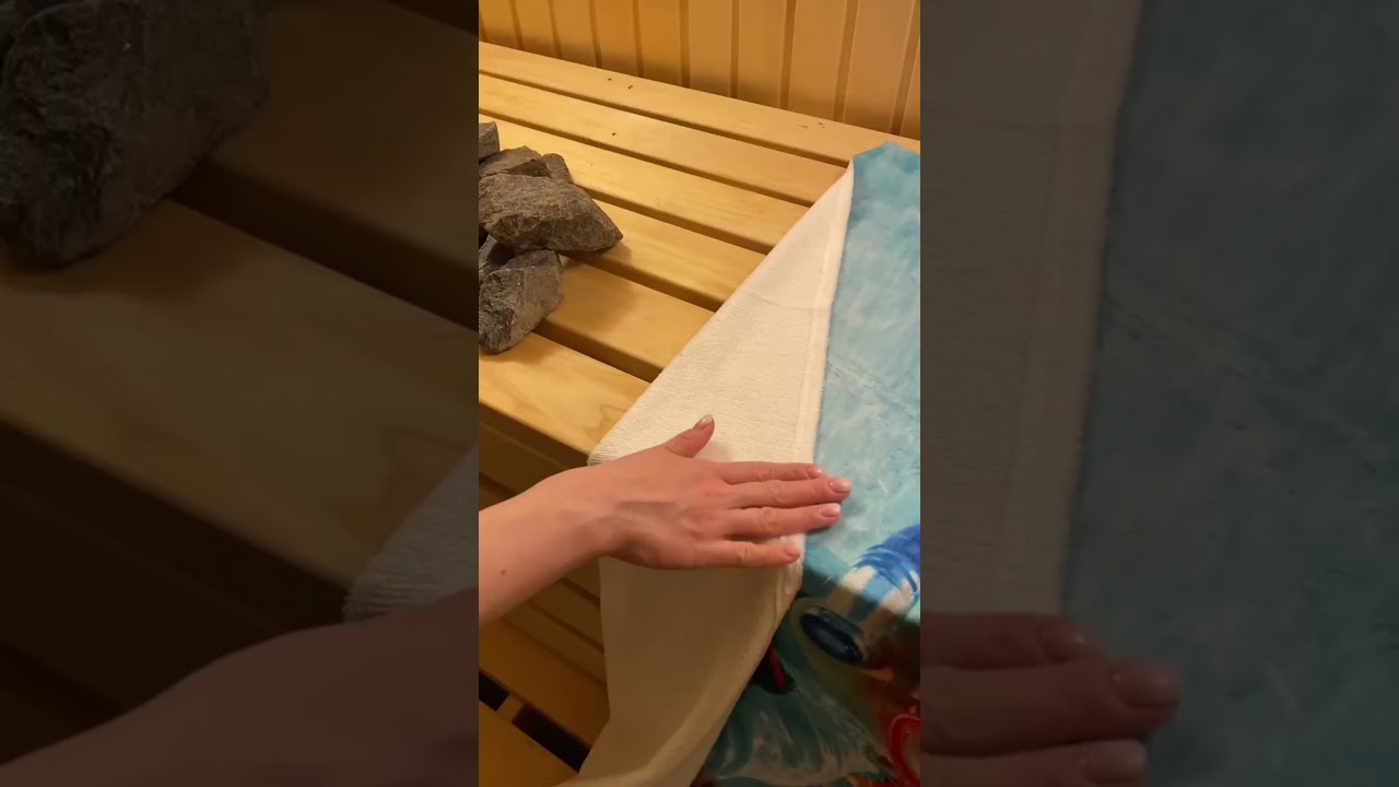 Your unique customized photo towel from CANVASDISCOUNT.com