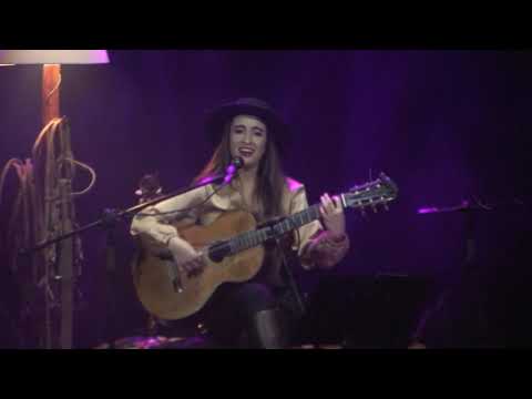 Catherine Vergnes - Minas y Abril