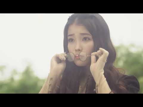 IU (아이유) Real Fantasy Concert Opening