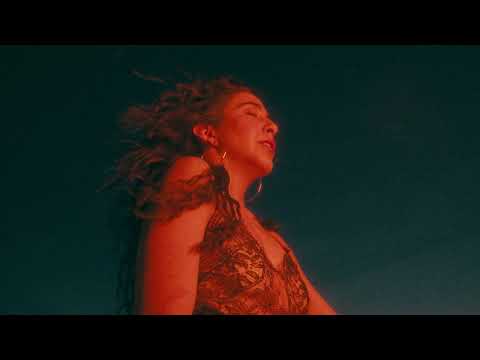 CARMEN MARÍA - RUBEDO (Video Oficial)