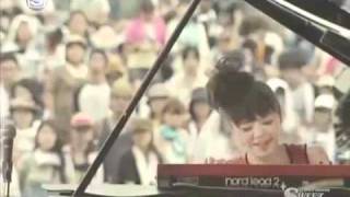Hiromi Uehara(Live) - Softly as in a morning sunrise