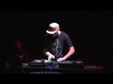 GROOVE SPARKZ (France) - DMC 2014 WORLD FINAL 6MIN category