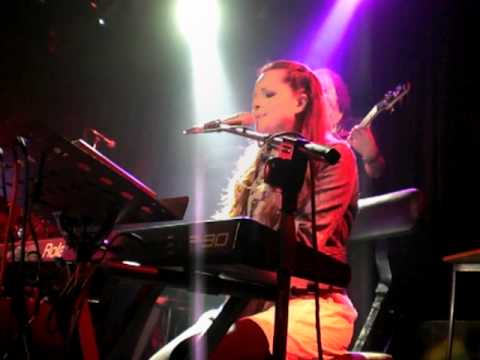 Zinovia Arvanitidi - Video Games (cover version)