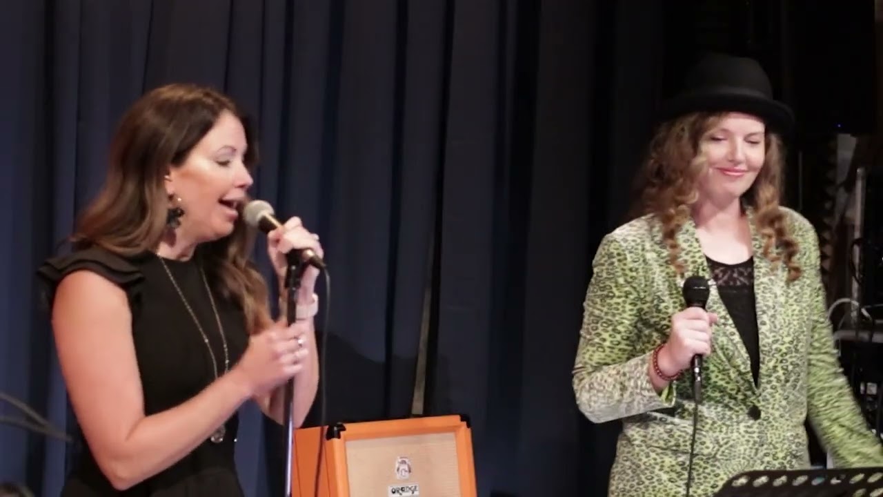 Promotional video thumbnail 3 for Amanda Clothier