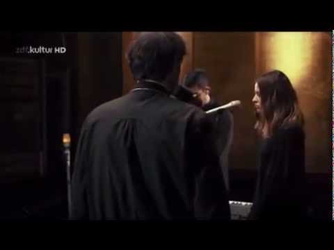 Dillon im Duett mit Dirk von Lowtzow