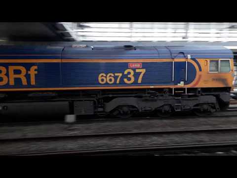 GBRf 66737 'Leisa' glides to a stop at Ashford Int'l (08/02/2020)