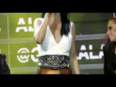 Berksan ft  Hande Yener – Haberin Var mı