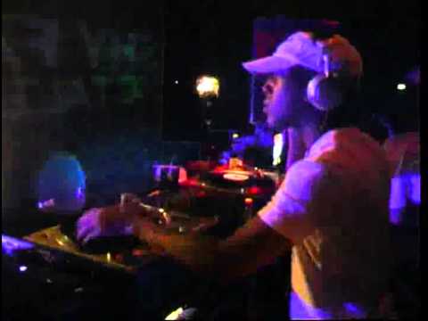 KINGS of the JUNGLE 5   31.04.04 Live @ Stadthalle Bremen Part 3of6