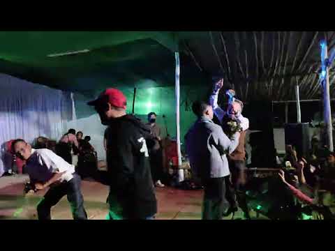 I zunzam tanglai a min phurtu Youngfella