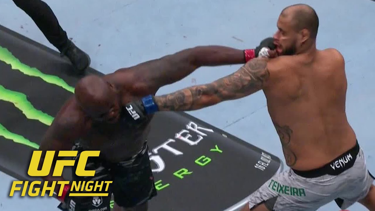 Derrick Lewis knocks out Tallison Teixeira in 35 seconds at #UFCNashville | ESPN MMA