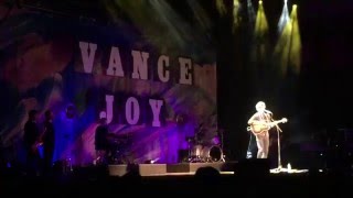 Vance Joy - Best That I Can (live) @ Massey Hall, Toronto 01/27/16