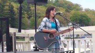 Rachel White - "Superman" (Live acoustic)