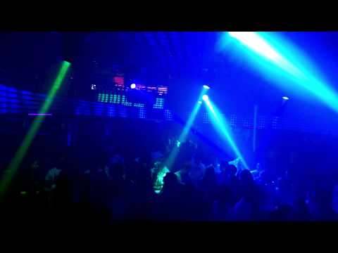Red Carpet vs. Genix - Lux Alright (Fingerone Mashup) live @ Club Seven Piła - 13.02.2015