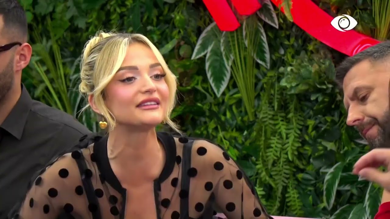 “Ty të ka dënuar Zoti, njeri i dhunshëm”/ Debat i ashpër mes Rogertit dhe Stenaldos: S’di si do ecë kur të largohet Mali