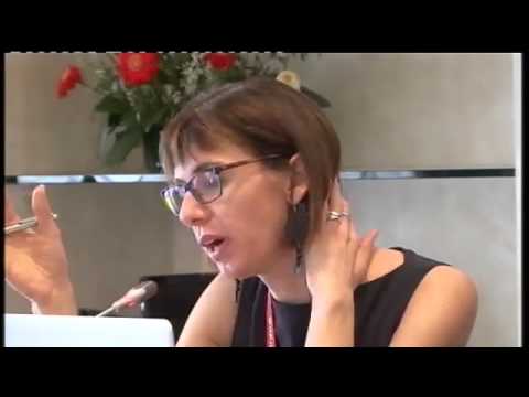 Fra le strade di Tunisi: se il velo copre i gelsomini