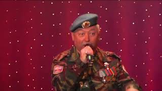 �� � ���