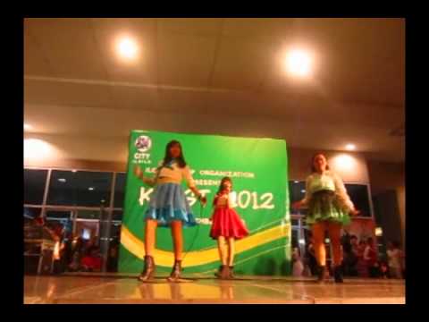 [KIMSSHI] HerShe - Superstar Cover Performance