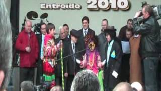 preview picture of video 'Phosgalicia no entroido de Viana do Bolo 2010.avi'