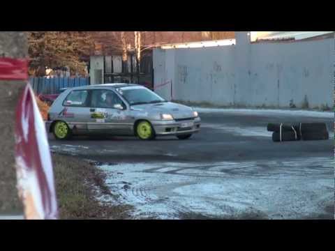 Sebastian Leśniak / Arkadiusz Bundyra Renault Clio - Super OeS "BARBÓRKA 2011" Biecz 11-12-2011