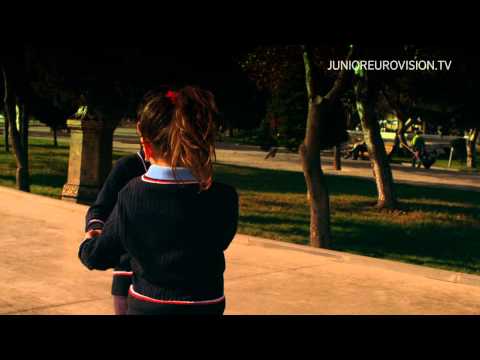 Video thumbnail for Girls & Boys (Dünya sənindir)