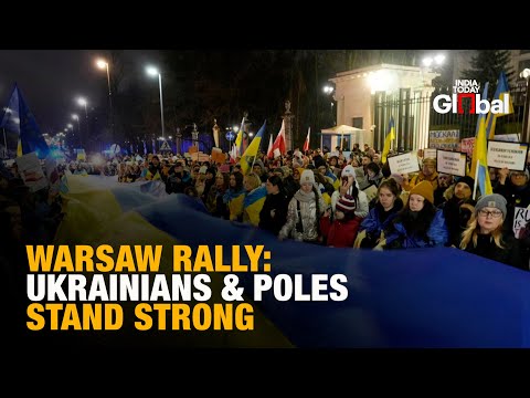 LIVE: Ukrainians & Poles Rally in Warsaw on Russia War Anniversary