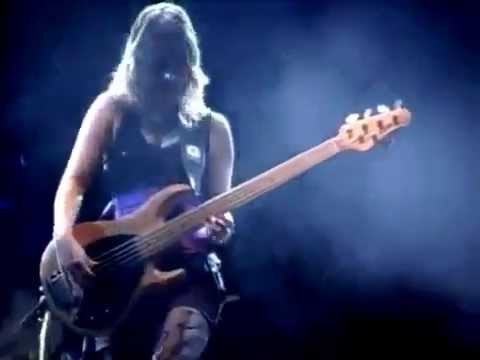 Julia Lage  Bass solo