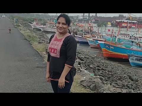 Balachi beach ⛱️/Fisher board 👌/Fisherman/rubina working lifestyle 