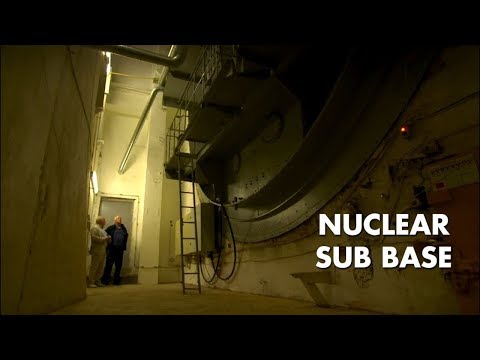 CHRIS TARRANT EXTREME RAILWAYS - 'NUCLEAR SUBMARINE BASE' (Estonia)