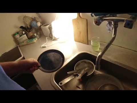 MongoTV_6734 - Min Natmad - Del 2 - Ristet FRANSKBRØD Med BLÅSKIMMELOST og HØNSESALAT