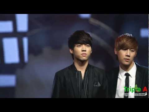 [FANCAM] 111206 MBN 쇼! K뮤직 Woo Hyun (4)
