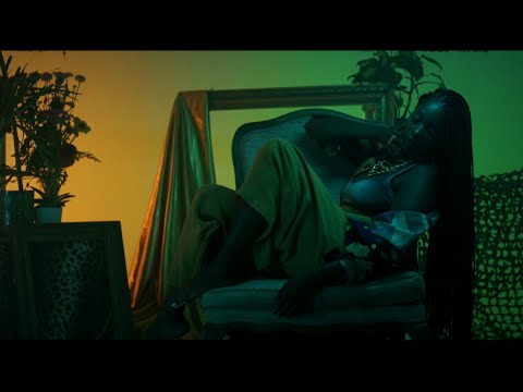 Beverly Bardo - Mamadou (Official Video)