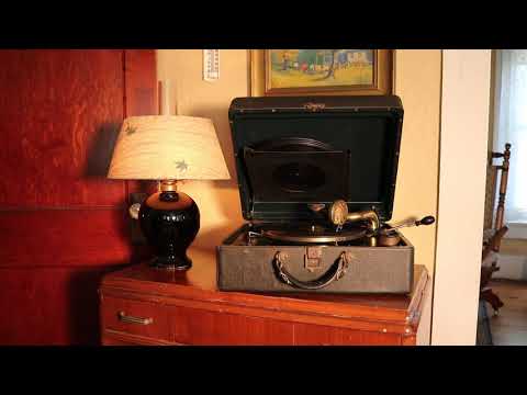 "The Whistling Boy"...Waltz...Eddy Duchin and his Orchestra...Jerry Cooper  Vocal... Victrola 2-55