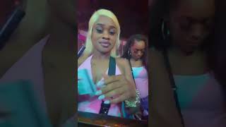 Download lagu Weekend vibez mp3
