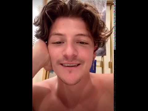 ONDREAZ LOPEZ SHAVING ON HIS TIK TOK LIVE 17.5.2020