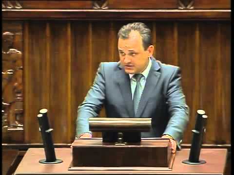Artur Ostrowski o „wolnej niedzieli” i ochronie pracowników