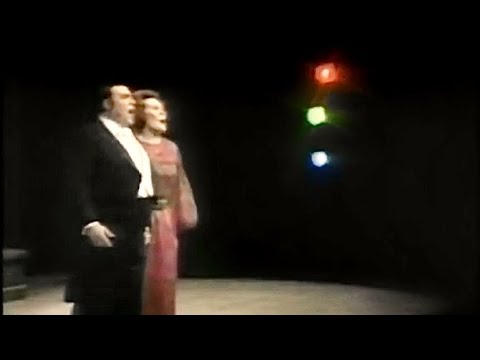 Joan Sutherland & Luciano Pavarotti “Verranno a te” from Lucia di Lammermoor by Donizetti - 1972