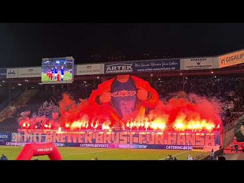 Choreo des FC Hansa Rostock | Mit Breiter Brust für Hansa