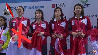Singaporean Athletes Continue Singing National Anthem Even Though Song STOPS.