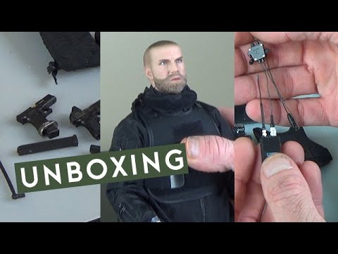 Unboxing the 1/6 scale DAM Extreme Zone SCP2 Gaius Task Excommunicado Hugh Laphraig action figure